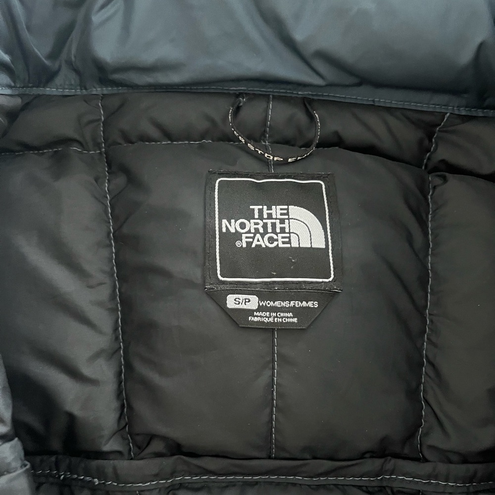 The North Face Down Insulated Jacket 600 - Picture 6 of 12